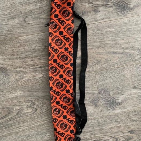 “Spy” Six Can Sling - Picture 3 of 3